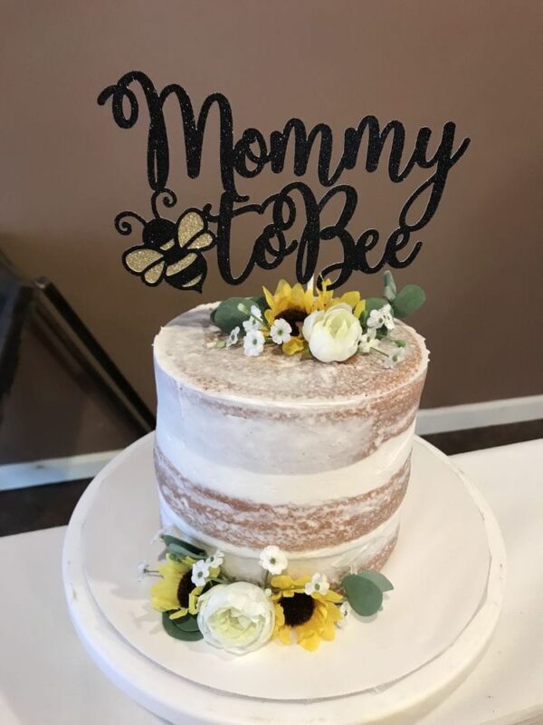 Wooden Honeybee Cake topper - Mommy To Be