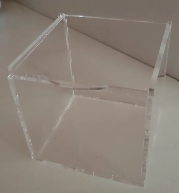 Perspex Plexiglas transparent box with flip lid